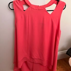 BCBG coral top